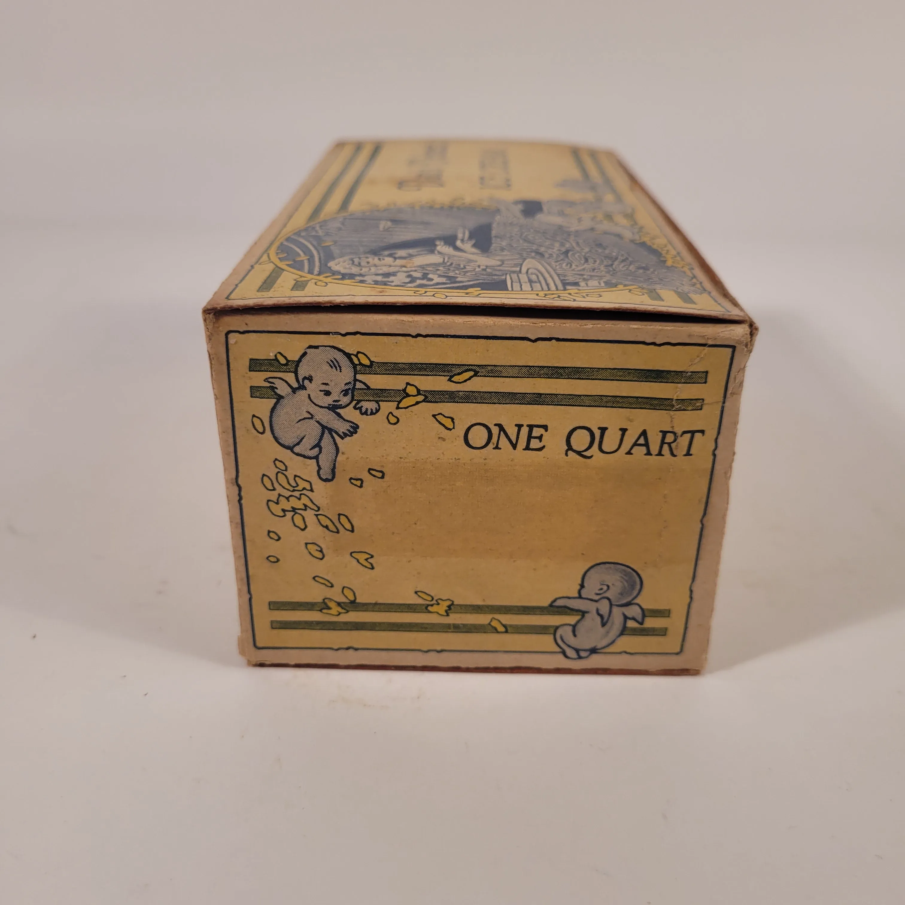 1921 Antique Van's Velvet Ice Cream Cardboard, Waxed Box, Cherubs