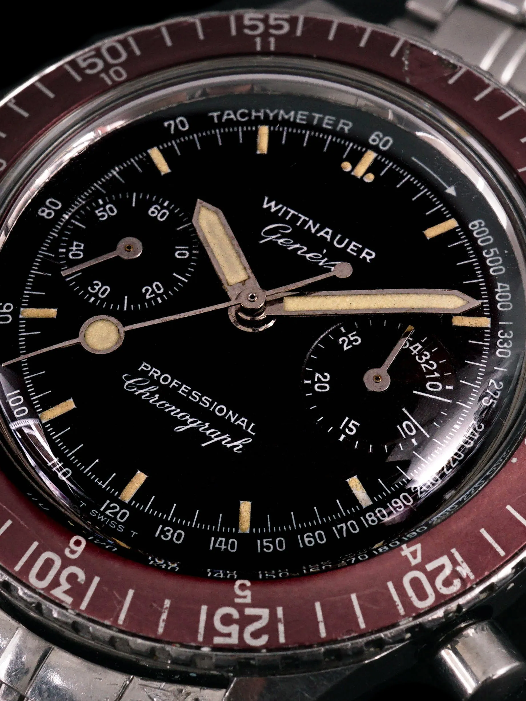 1960s Wittnauer Genève Professional Chronograph Reference 7004A
