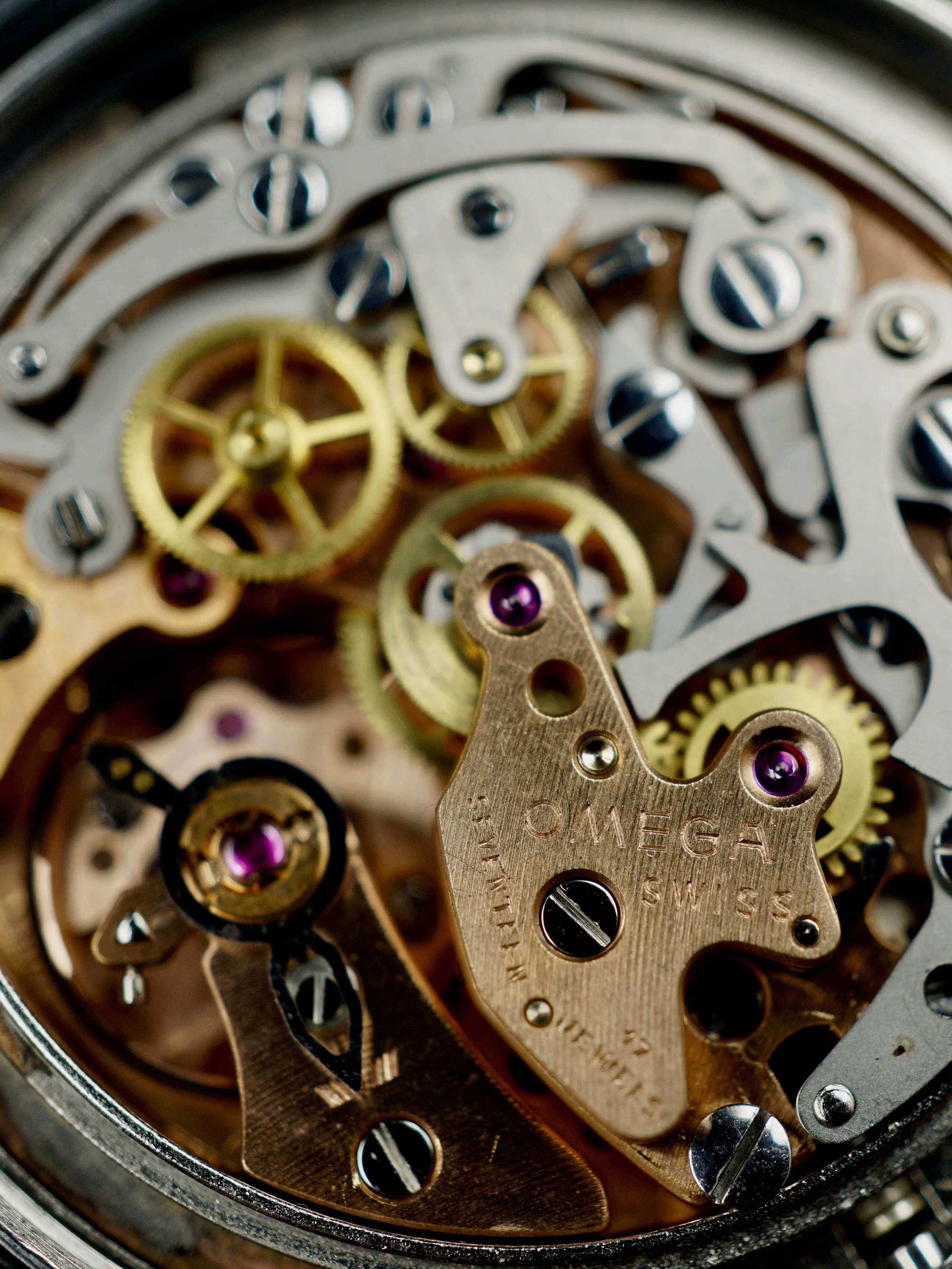 1970 OMEGA Speedmaster 145.022 CALIBRE 861 Transitional "Pre-Moon" (Tropical) W/ Archive Papers
