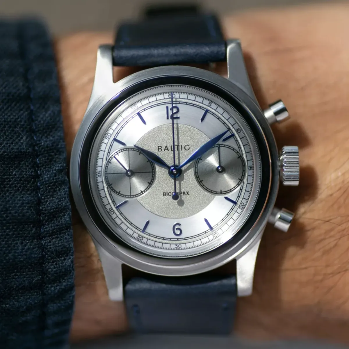 BALTIC BICOMPAX 003 SILVER (STITCHED NAVY BLUE)