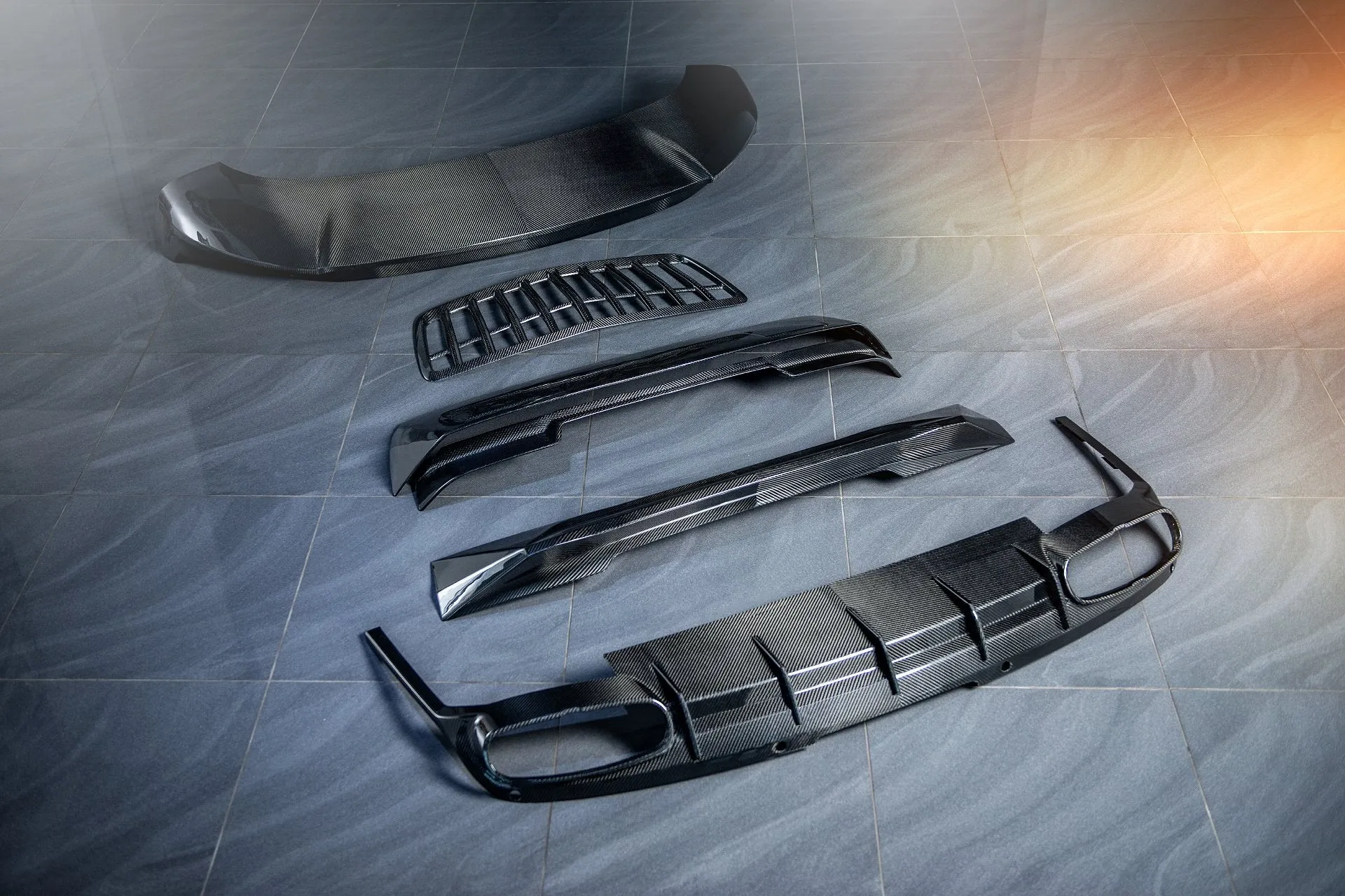 Bentley Bentayga (2016-2020) Exposed Carbon Body Kit