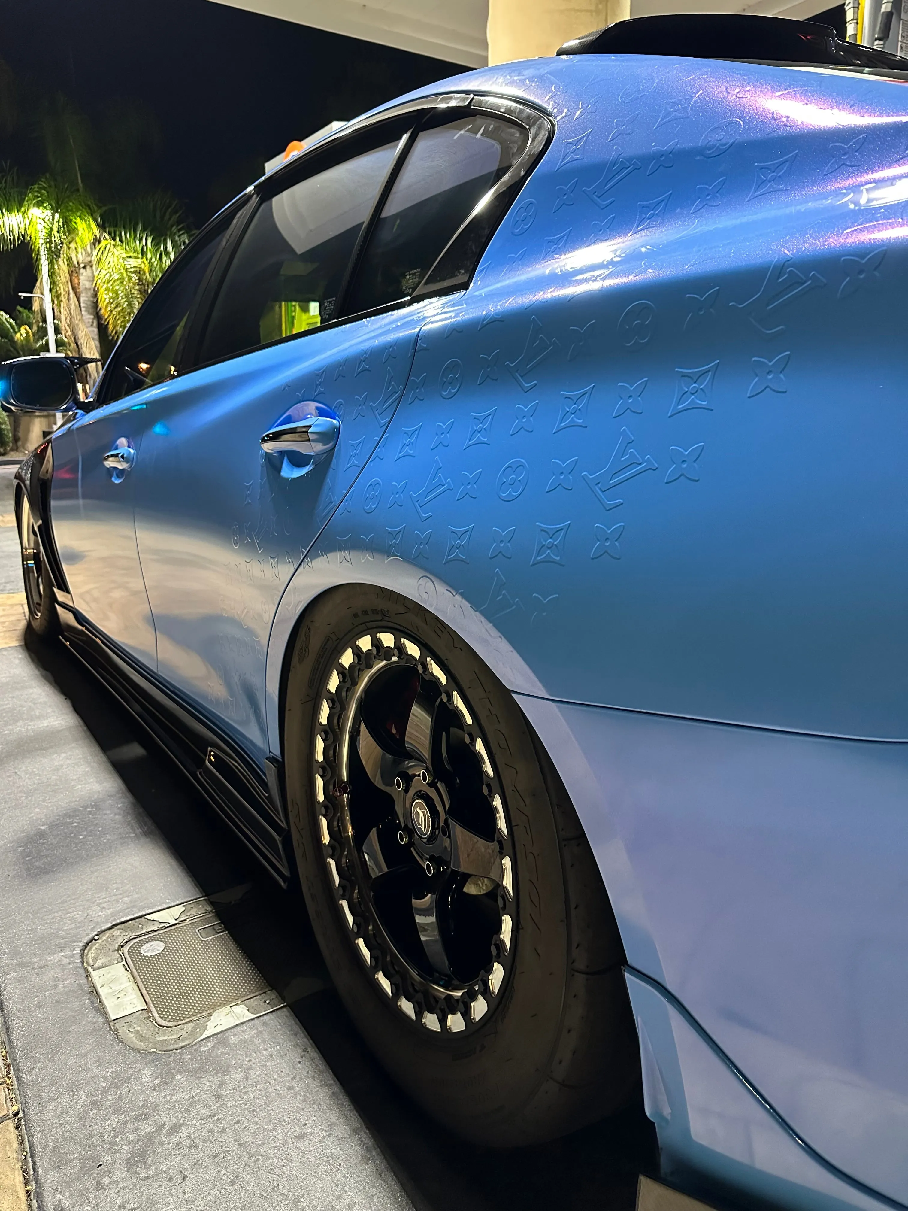 Blitz Q50 side skirts