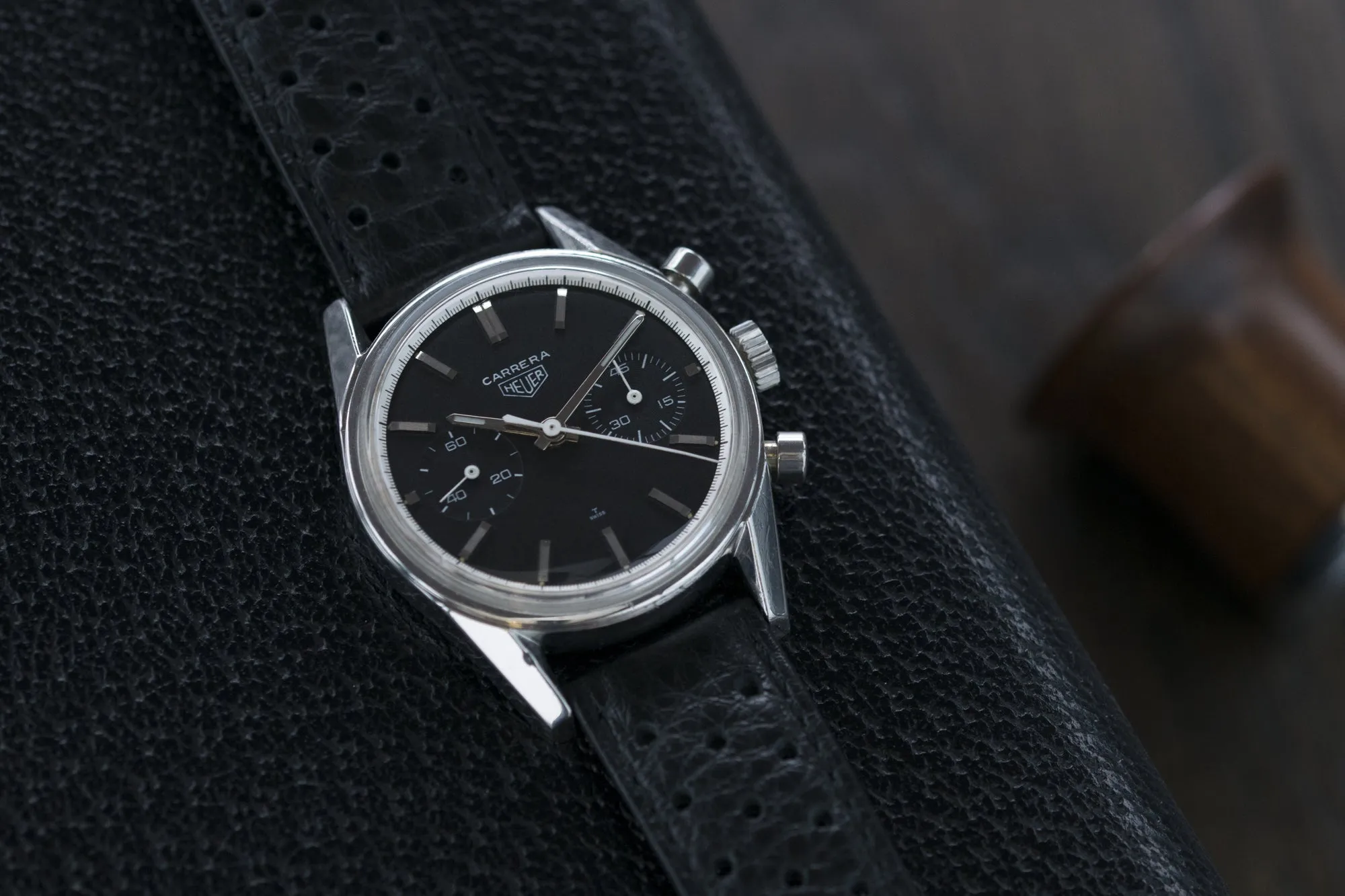 Carrera 3647N | T-Swiss black dial | Steel