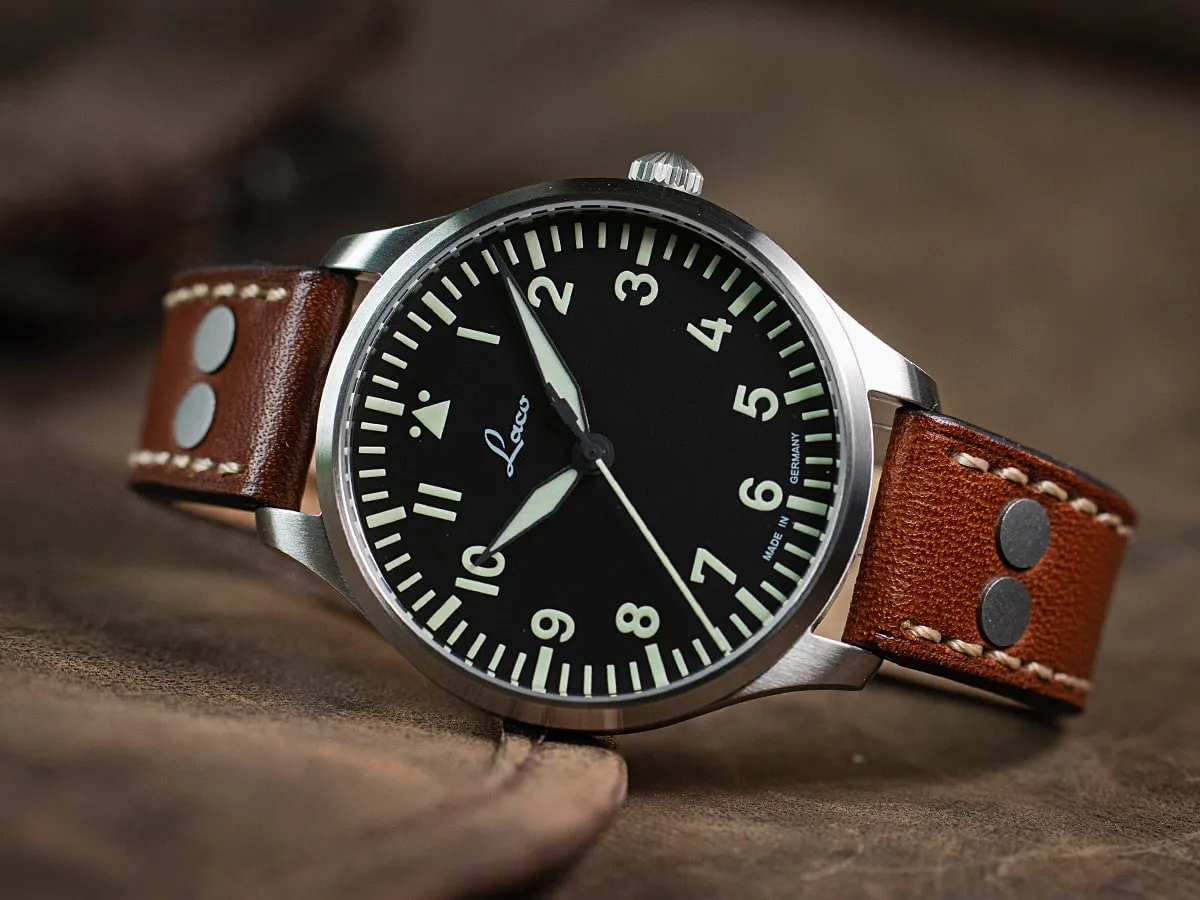 LAC Watch Genf.2.D