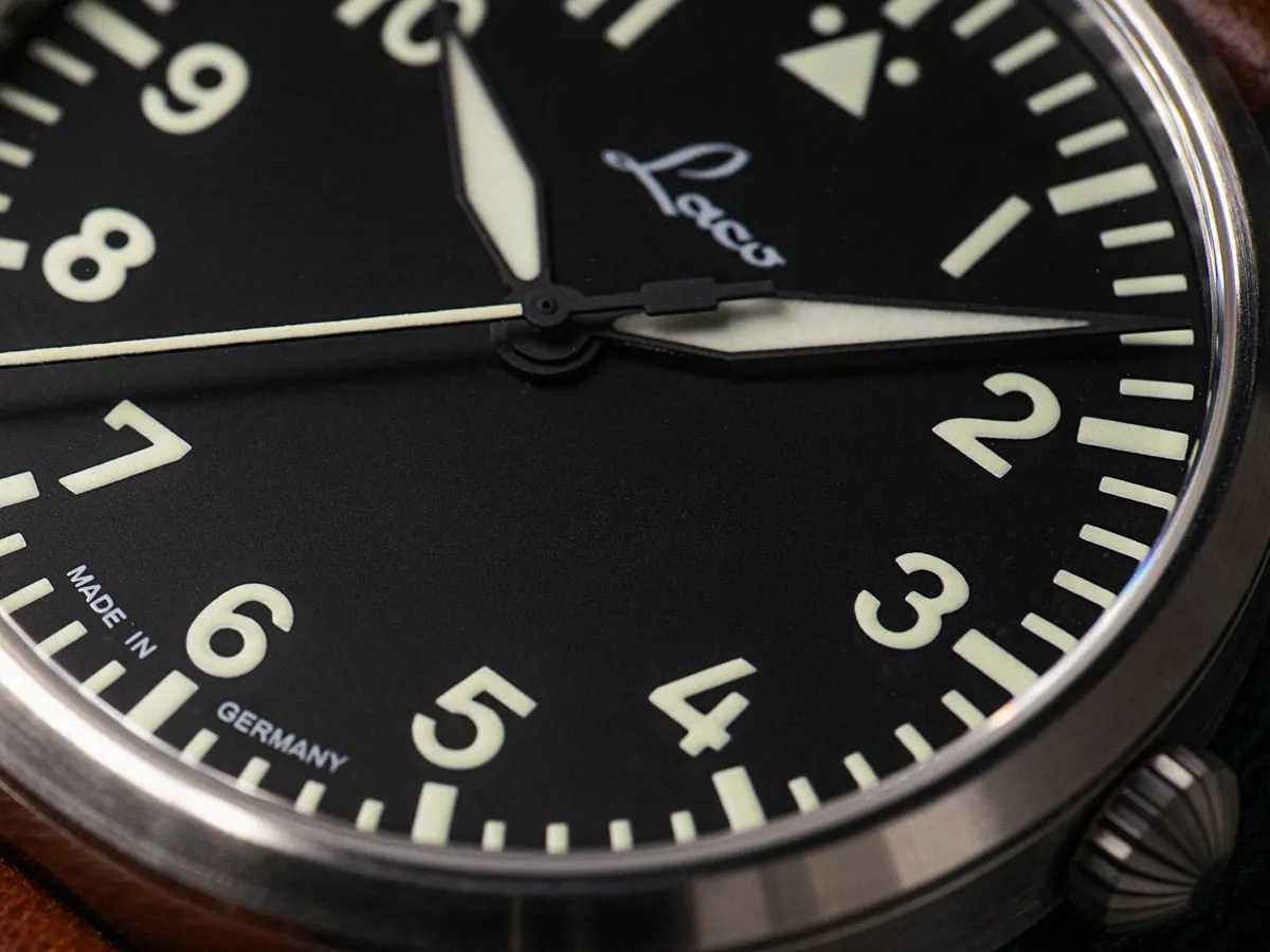 LAC Watch Genf.2.D