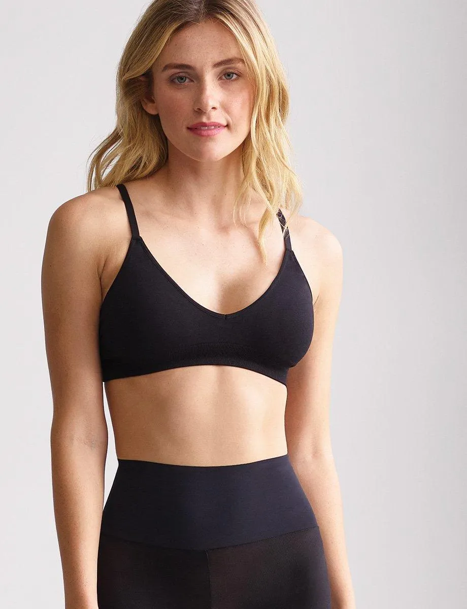 Minimalist V-bralette