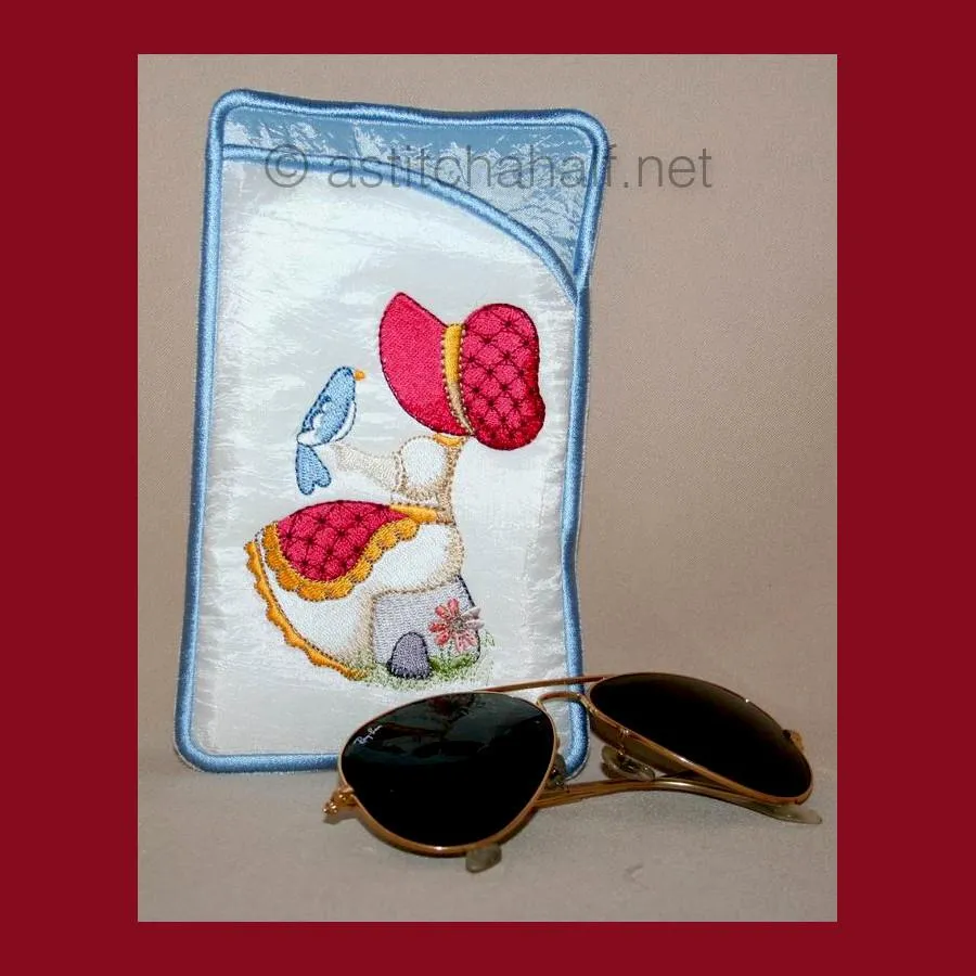 Pretty Bonnet Eyeglass Cases