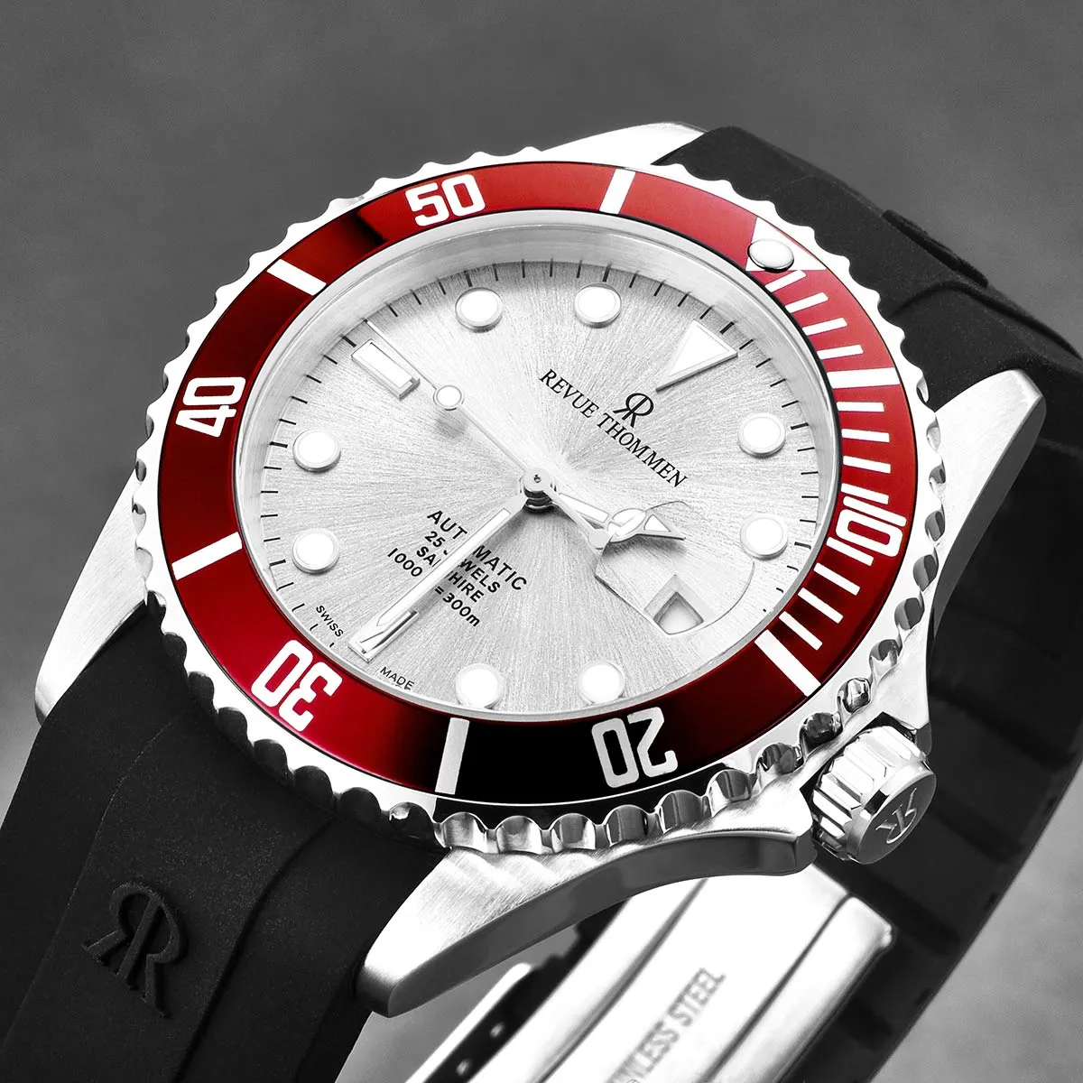 Revue Thommen Men's 'Diver' Silver Dial Rubber Strap Swiss Automatic Watch  17571.2826