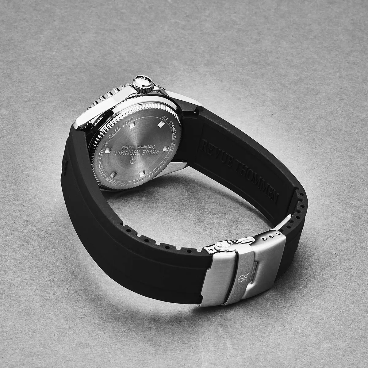 Revue Thommen Men's 'Diver' Silver Dial Rubber Strap Swiss Automatic Watch  17571.2826