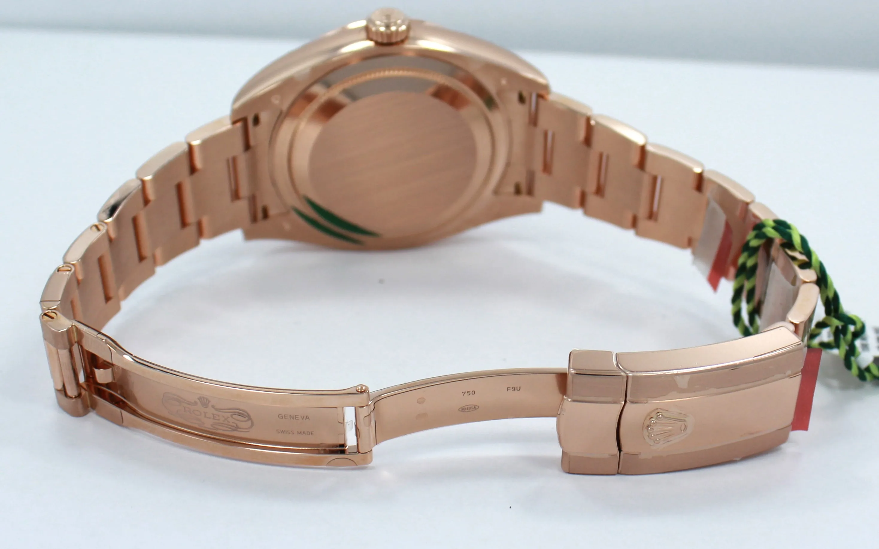 Rolex Sky-Dweller 18K Rose Gold 326935
