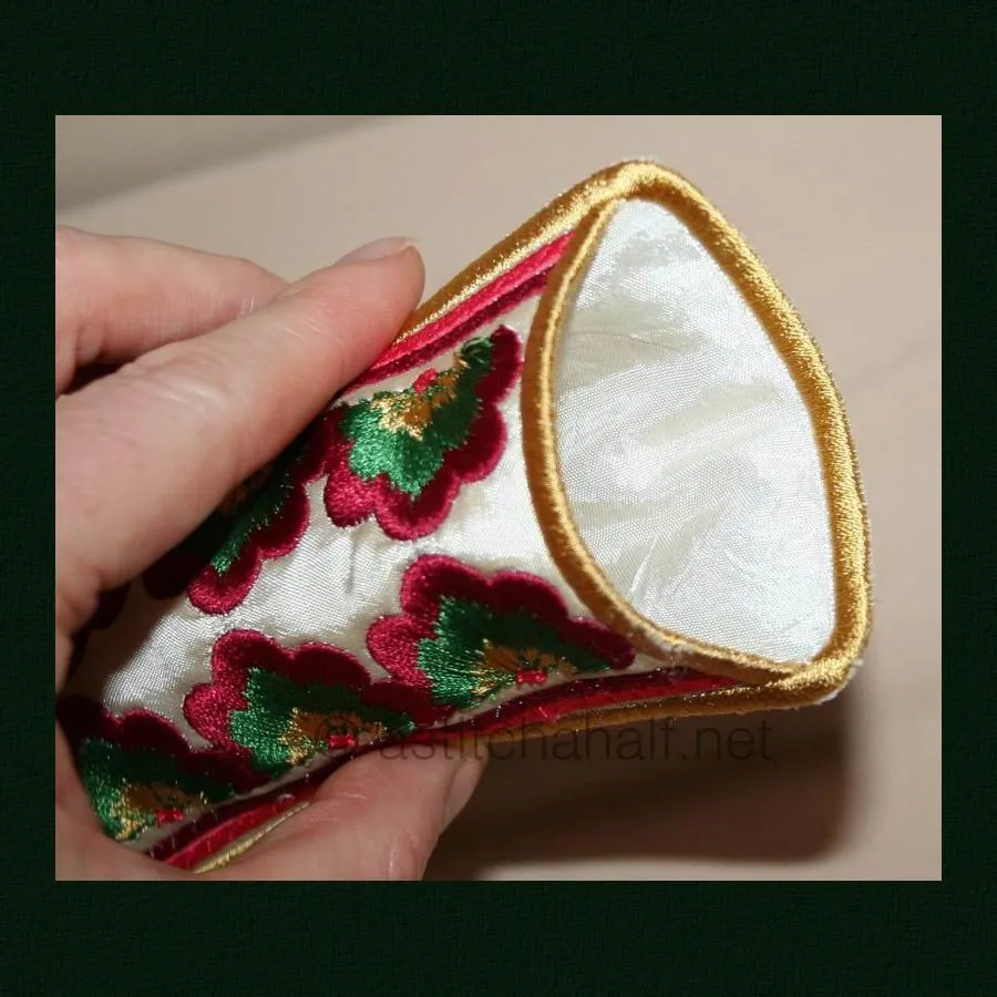 Royal Eyeglass Cases 06