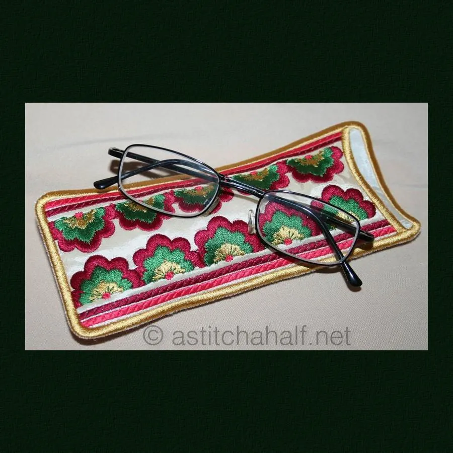 Royal Eyeglass Cases 06