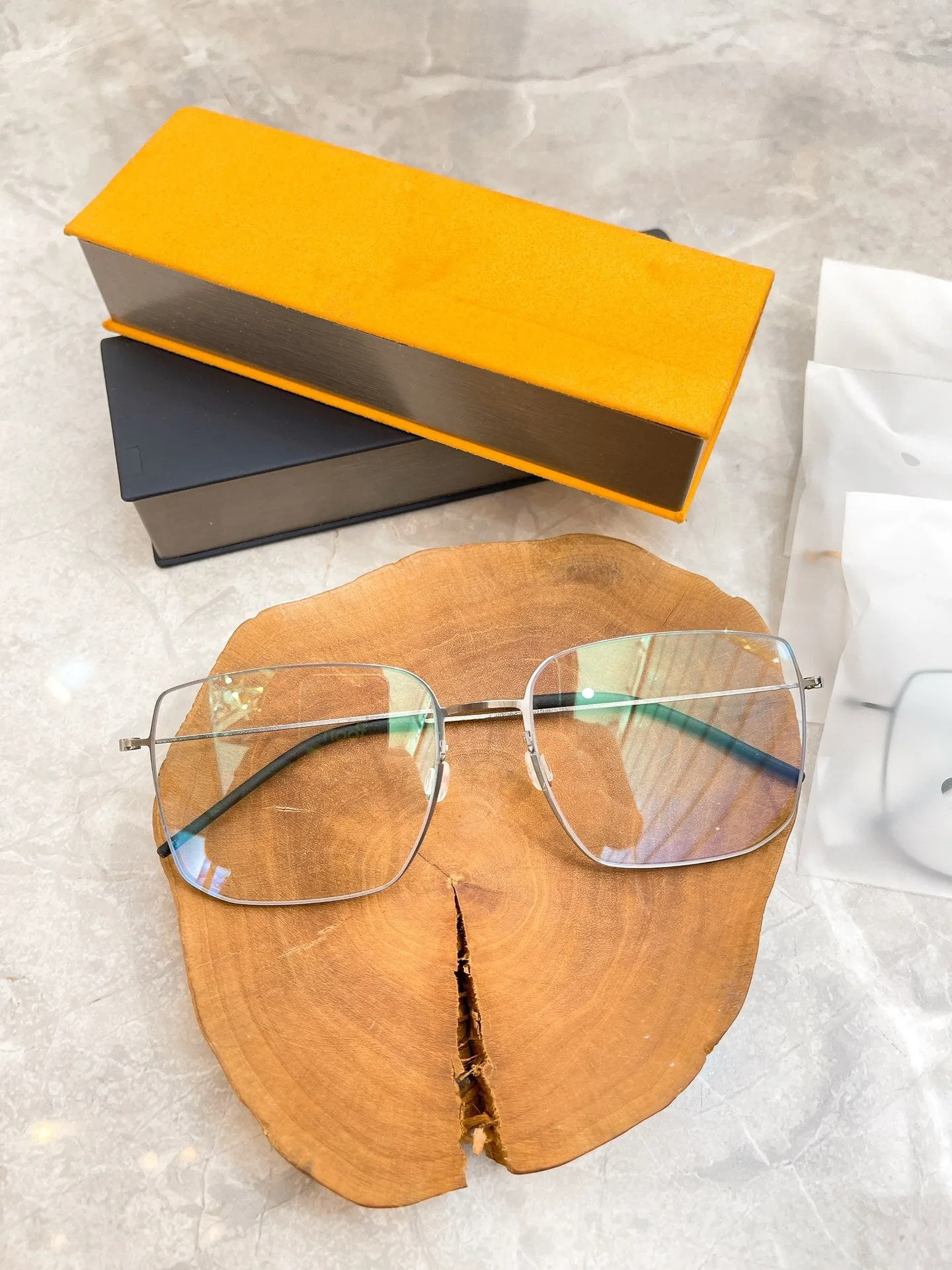 Top Quality Designer Brand Glasses Frame Titanium Ultralight Prescription Glasses  Myopia Eyeglasses Frames for men  LB5511