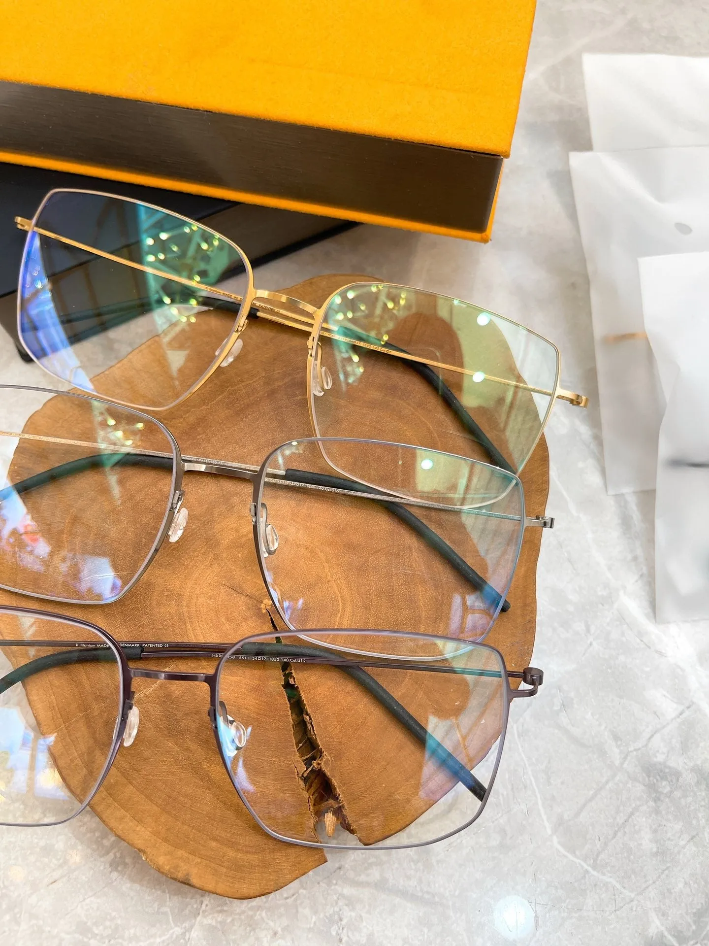 Top Quality Designer Brand Glasses Frame Titanium Ultralight Prescription Glasses  Myopia Eyeglasses Frames for men  LB5511