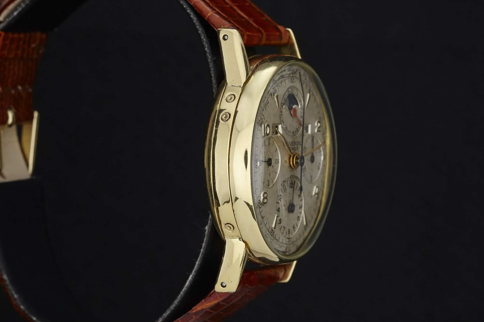 Universal Genève Tricompax