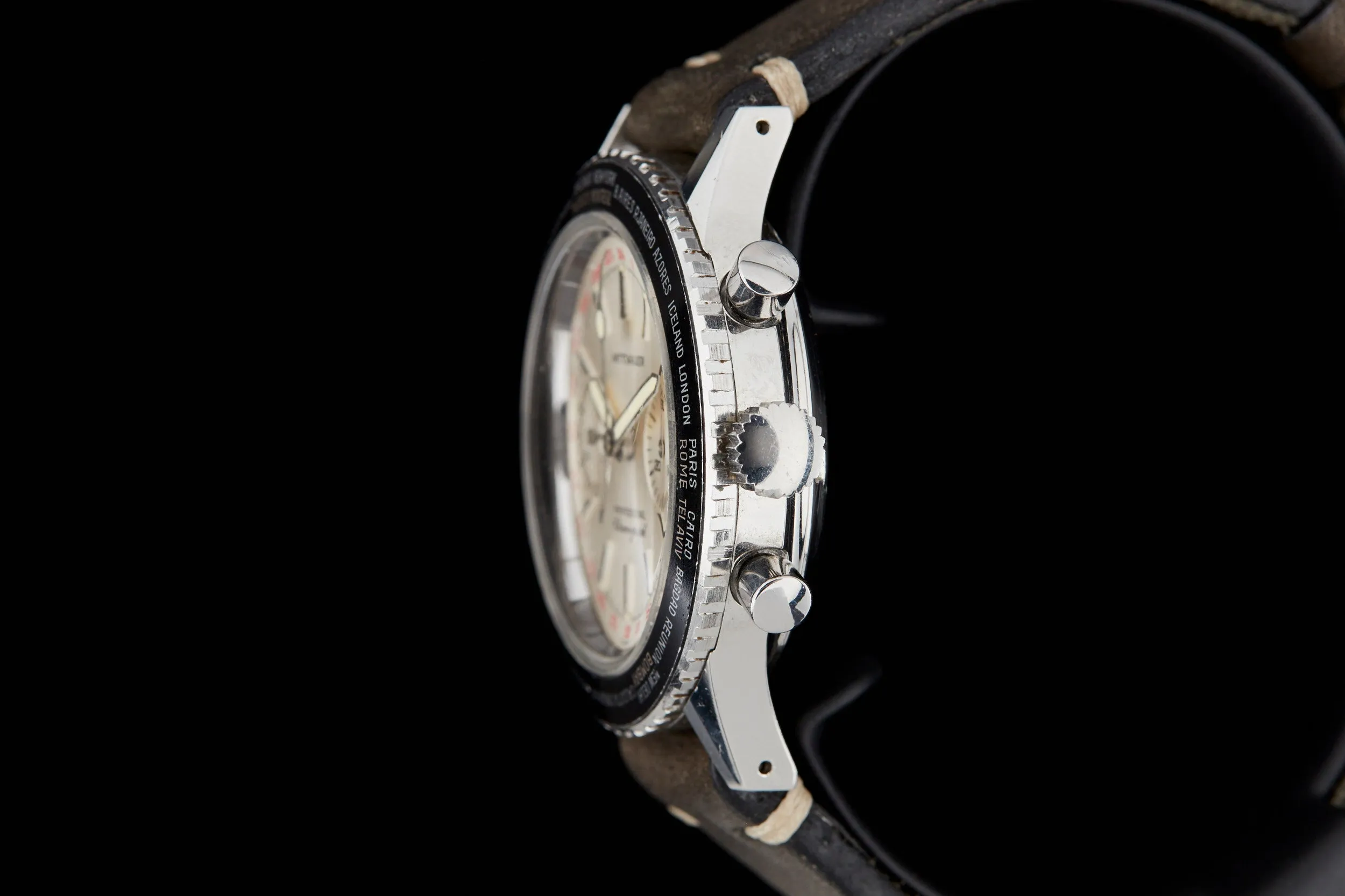 Wittnauer 242T
